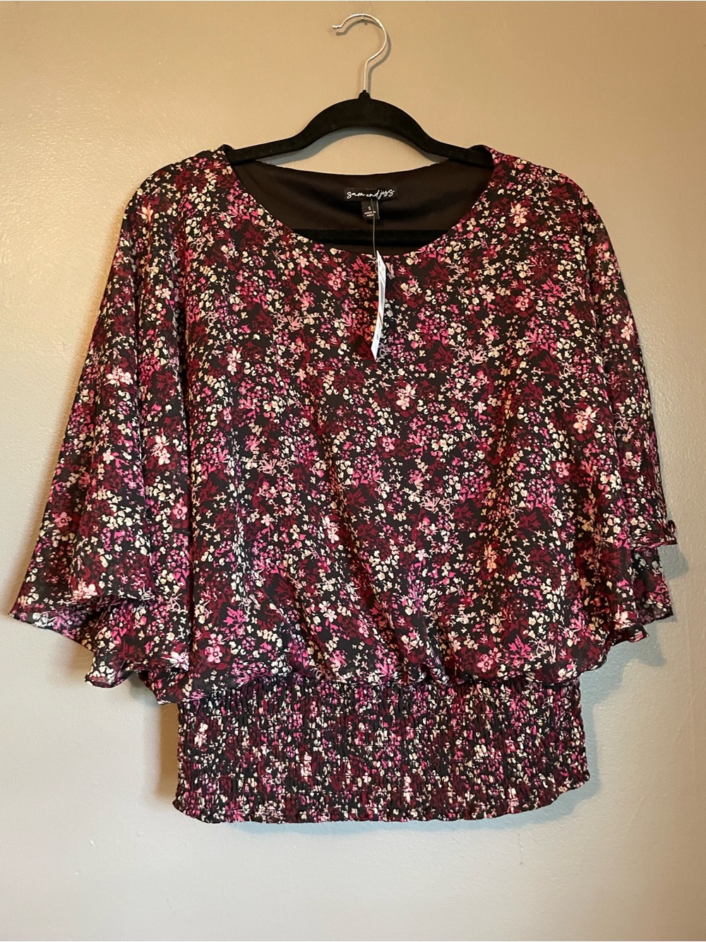 NWT Sam and Jess Sz Small Womens Purple Floral Flutter Sleeve Blouse Top Ret $59